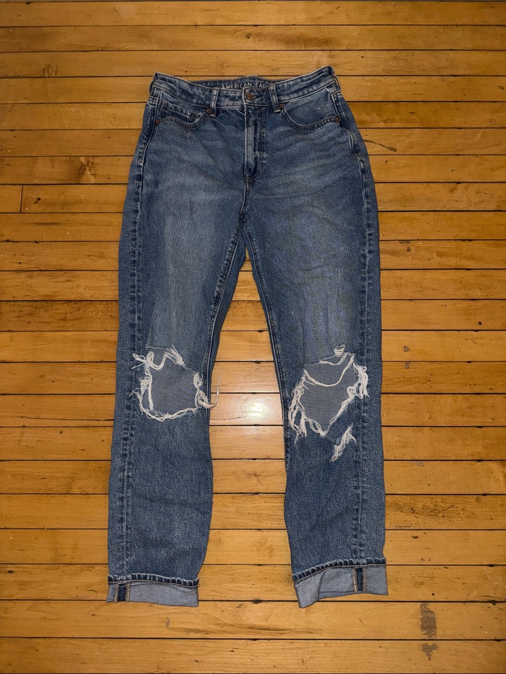 American Eagle Outfitters Relaxed Distressed Blue Women's Jeans